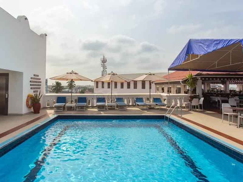 Fly to Zanzibar photo 2