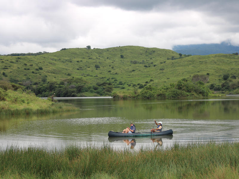 Arusha National Park (with canoeing safari) photo 2