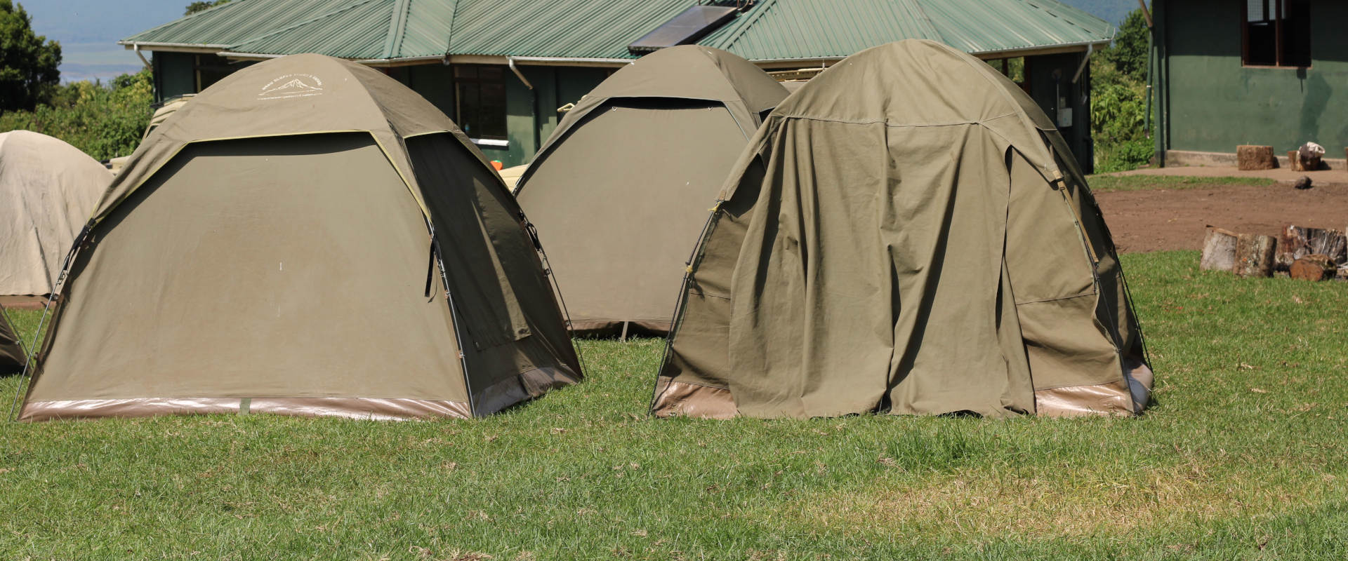 9-Day Camping Safari: Arusha, Lake Manyara, Serengeti, Ngorongoro Crater, and Tarangire