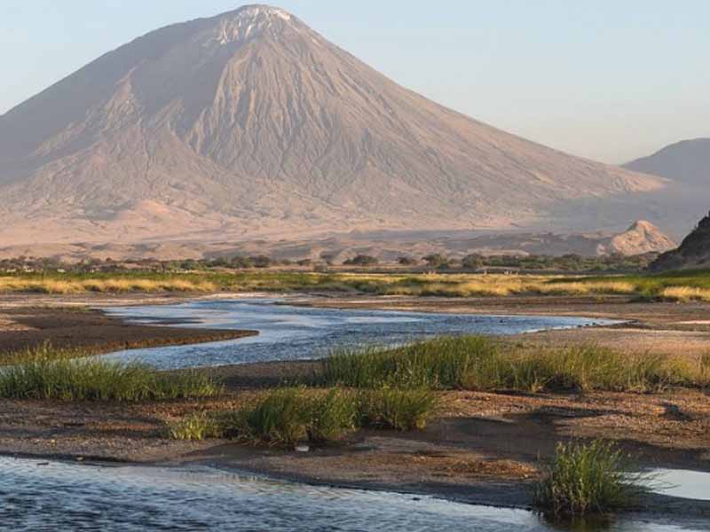 5 Days Ol Doinyo Lengai Trek & Zanzibar Retreat