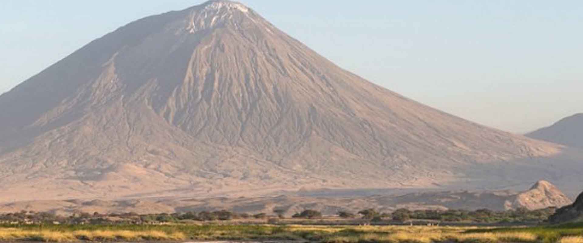 4 Days Mount Oldoinyo Lengai Hiking & Lake Natron Adventure